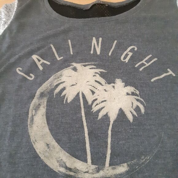 Suzy Shier Cali Night top - Picture 3 of 8